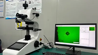 Автоматический прибор для измерения микротвердости материалов
